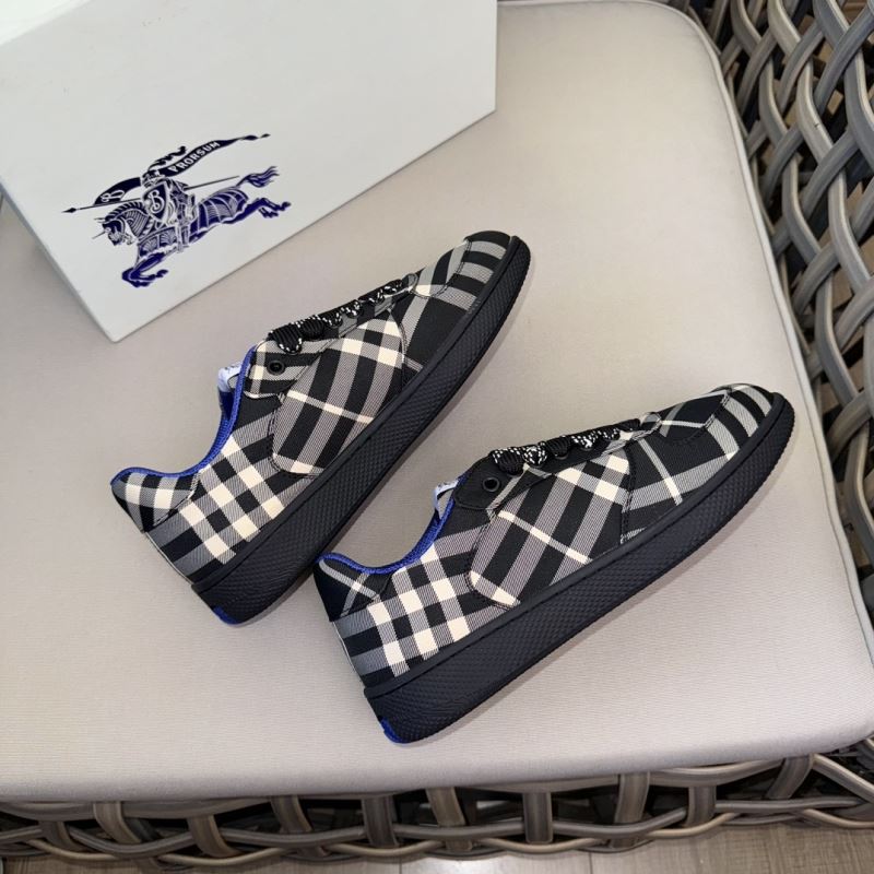 Burberry Low Shoes